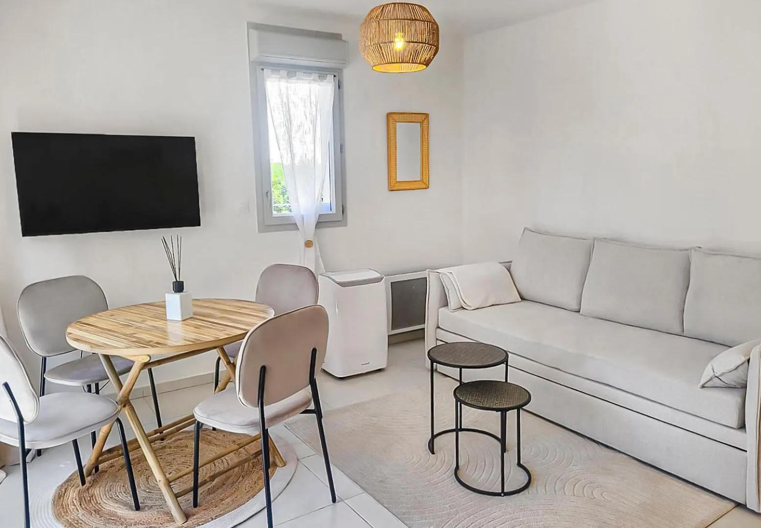 Sejour Central Cavalaire Sur Mer - Elegance & Confort 0*, 카발레르쉬르메르